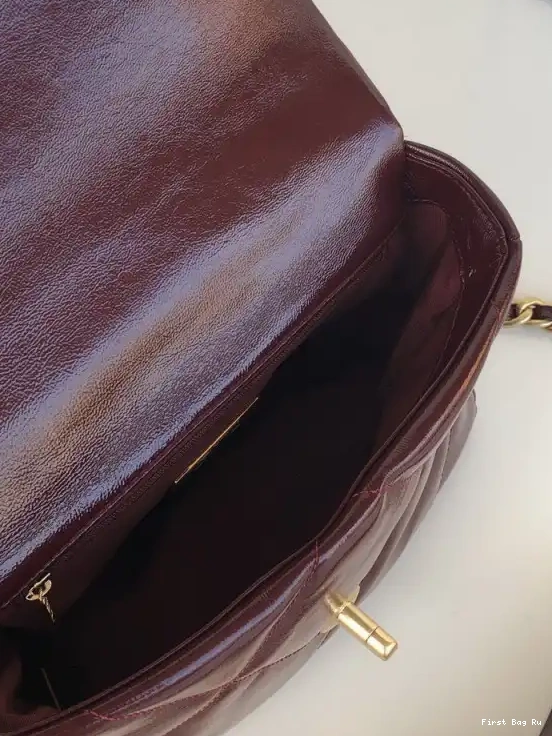 First Bag Ru FLAP 19 CHANEL BAG 0612